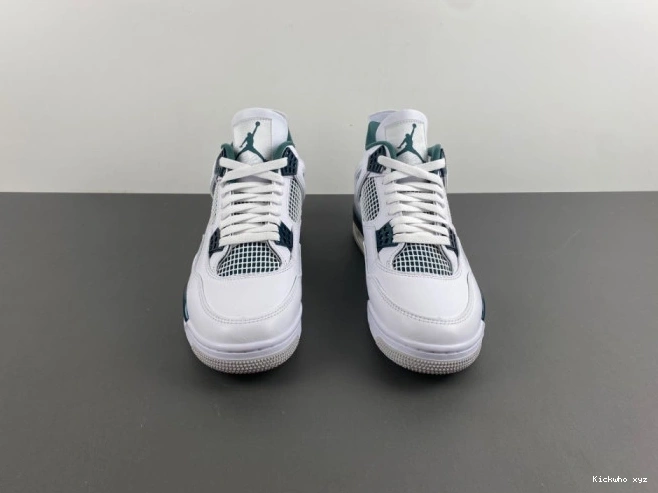 Oxidized Green Jordan Air 4 0710